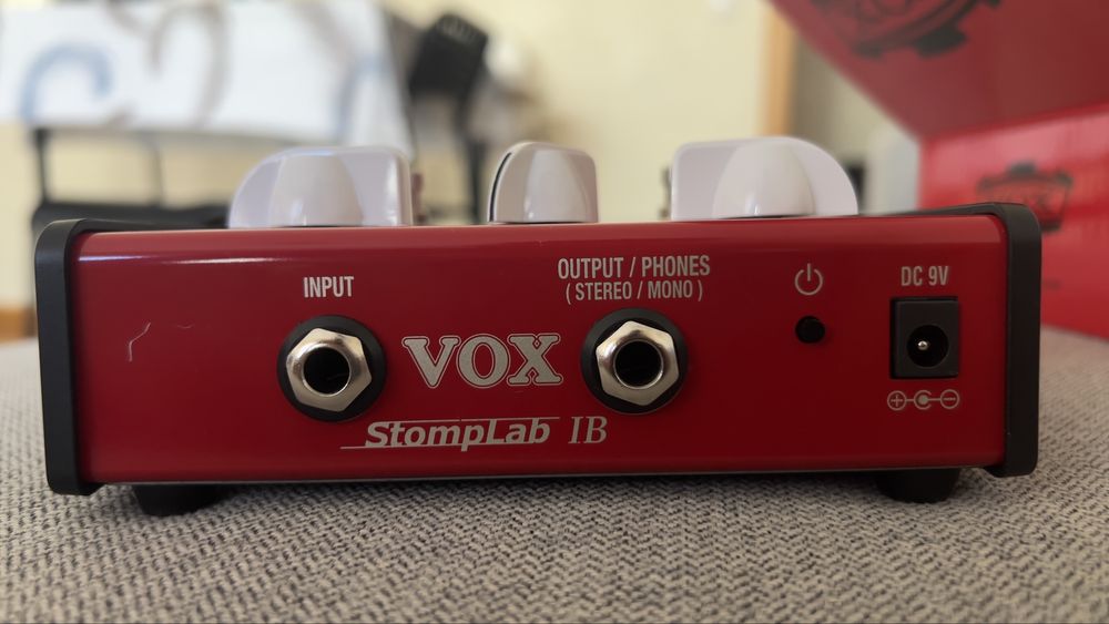 Pedaleira VOX Stomplab 1B