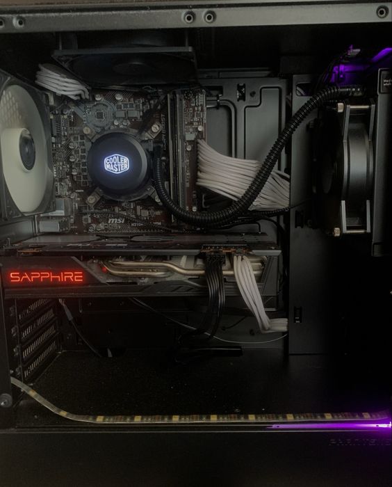 Computador Gaming i5-9600KF / RX 5700XT