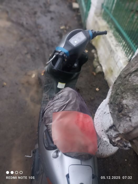 Продам мопед Сузуки летс 1