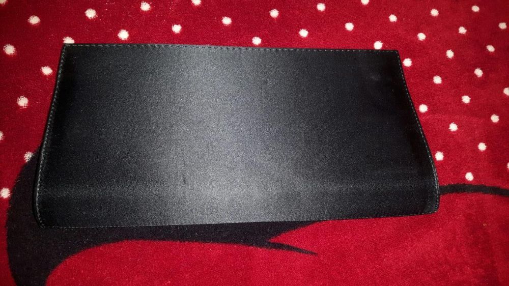 Pochete de renda maripaz