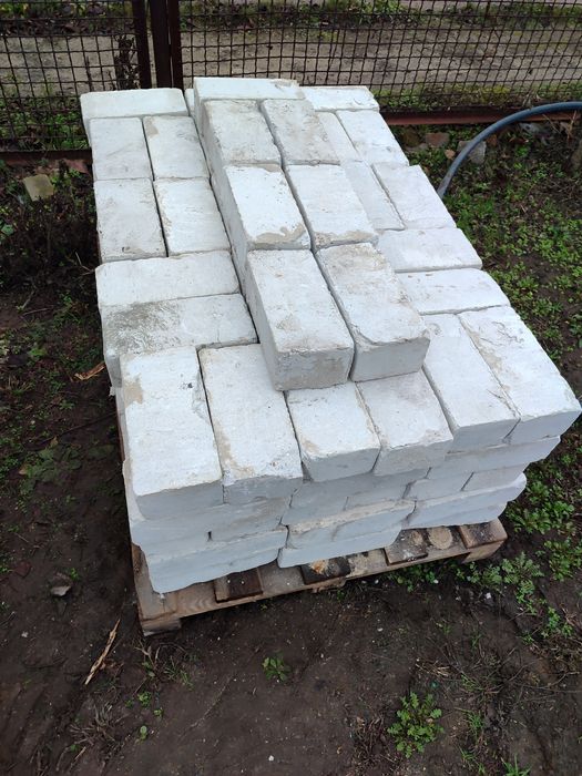 Цегла (кирпич) як нова