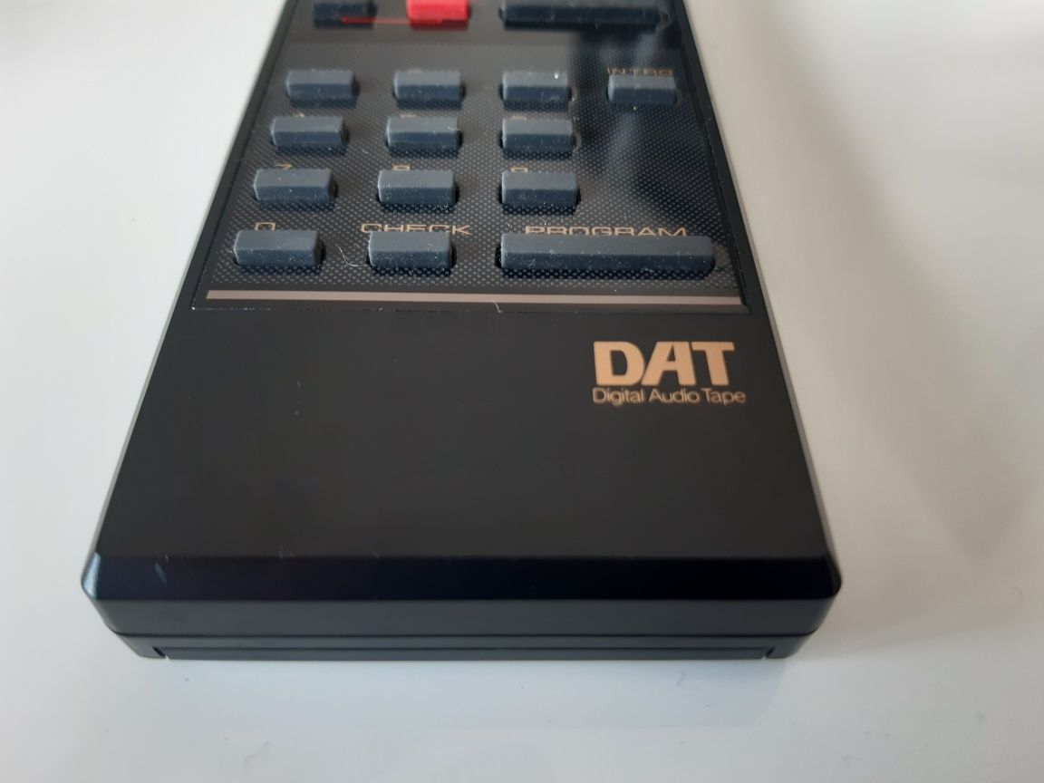 Pioneer DAT D1000 pilot okazja ORYGINAŁ jak nowy