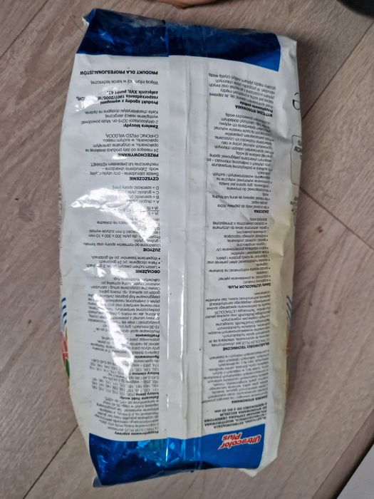 Fuga ultrawytrzymała elastyczna cementowa Mapei ultracolor plus 2 kg