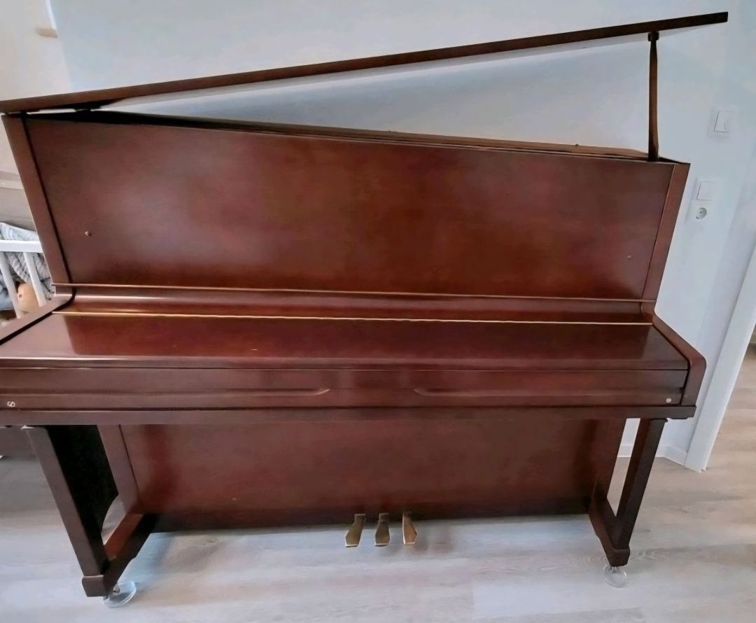 Pianino YOUNG-CHANG U-118 - YAMAHA U1, nie używane!