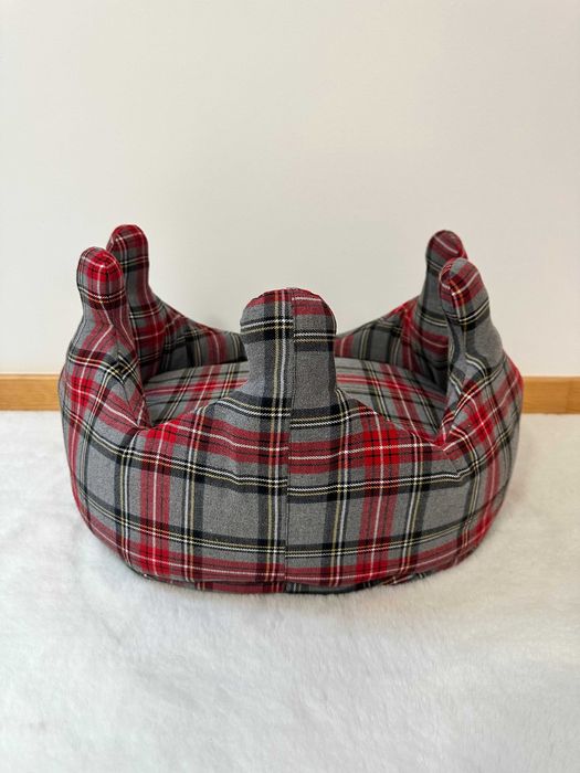 Nowe legowisko korona dla psa lub kota - wygodne i wytrzymałe!