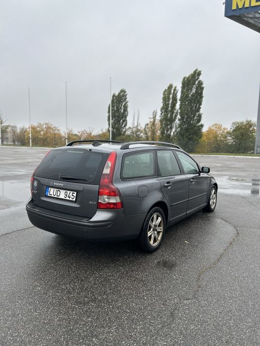 Volvo v50 2.0 дизель