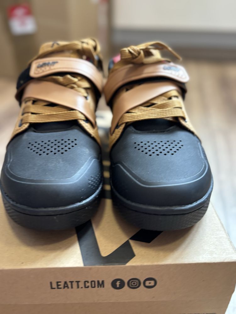Buty MTB Leatt 4,0 Clip Sand rozm. 43