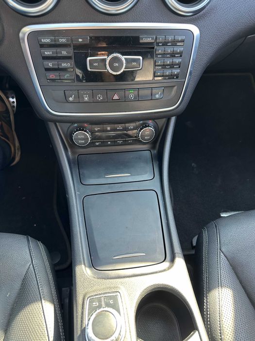 MERCEDES A200 AMG Line Aut.