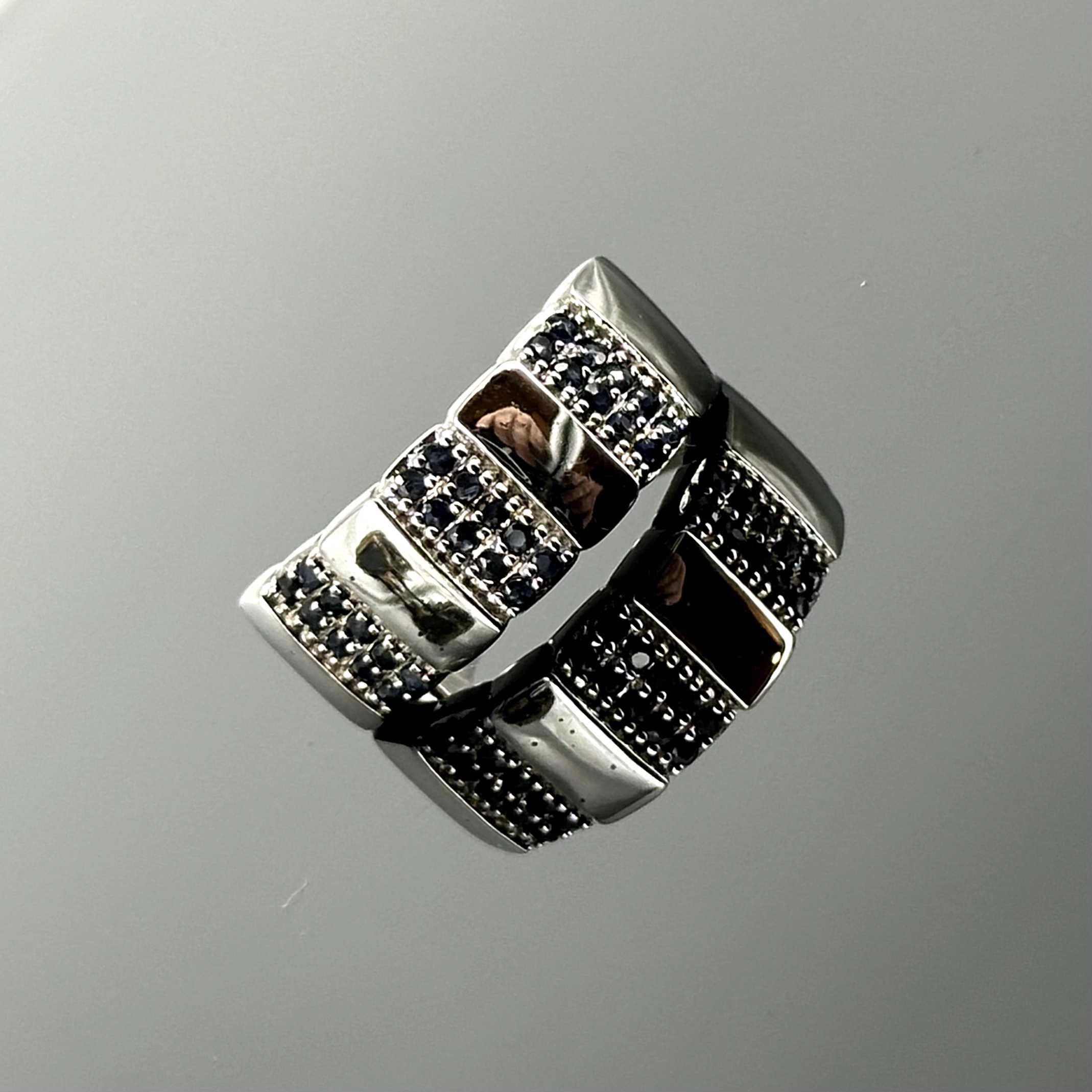 Srebro - Srebrny pierścionek z Onyksami - próba srebra 925