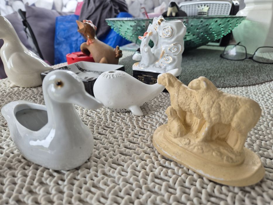 Figurki różne  porcelana i ceramika