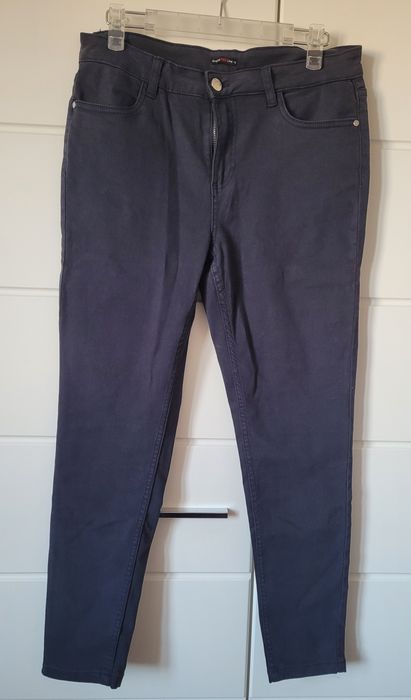 Paczka damskich ubrań