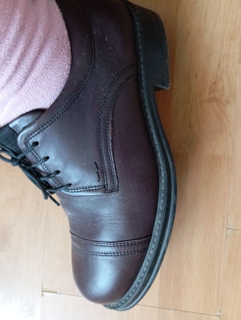Шкіряні, кожаные туфлі унісекс на ногу 26 см
