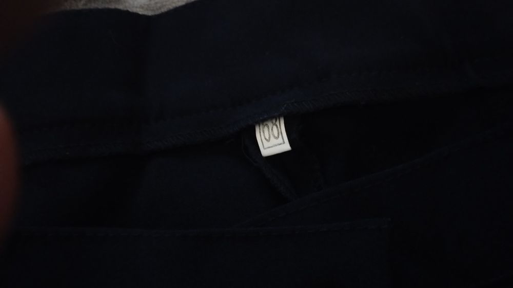 Продаю нові жіночі брюки р.68