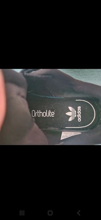 Sapatilhas adidas pretas