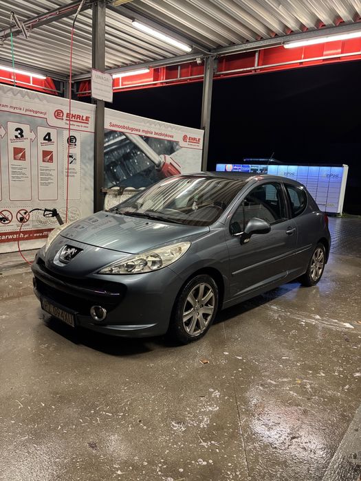 Peugeot 207 1.6 HDI