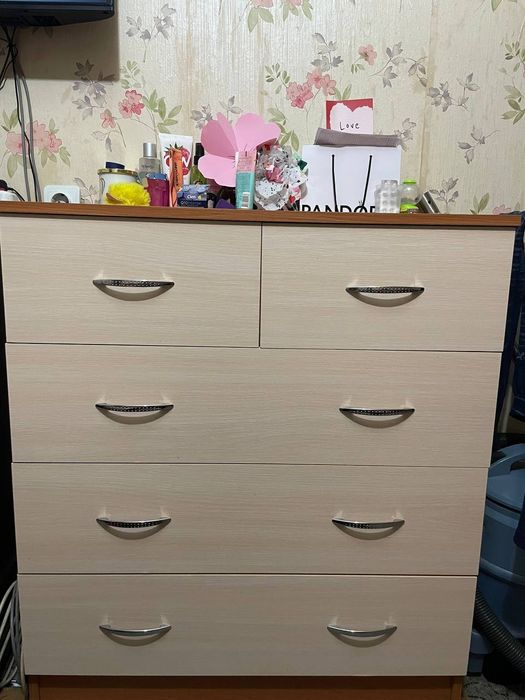 Продам комод в хорошем состоянии