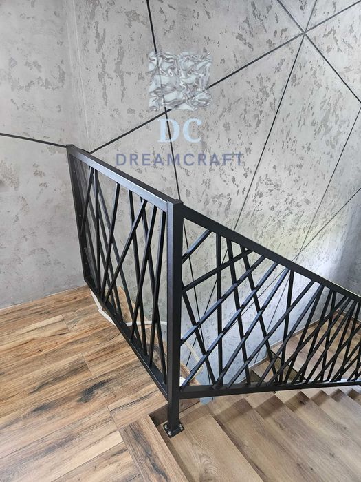 Balustrada nowoczesna LOFT industrial nieregularna malowana proszkowo