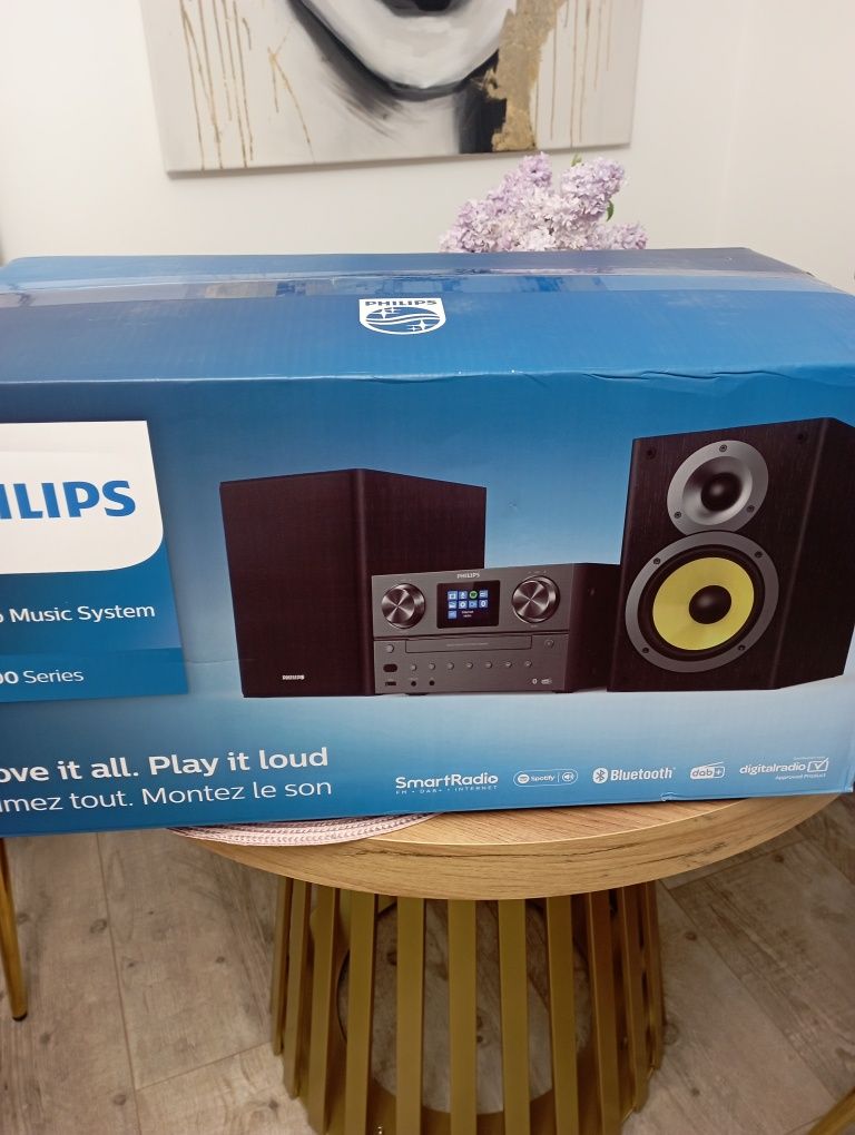 Wieża firmy Philips
