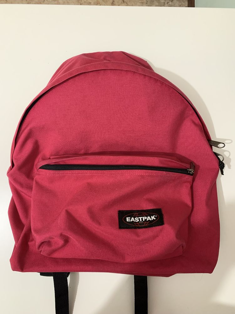 Mochila eastpak rosa