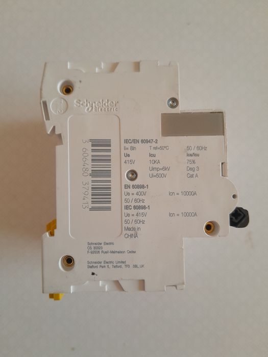 Автомат Schneider