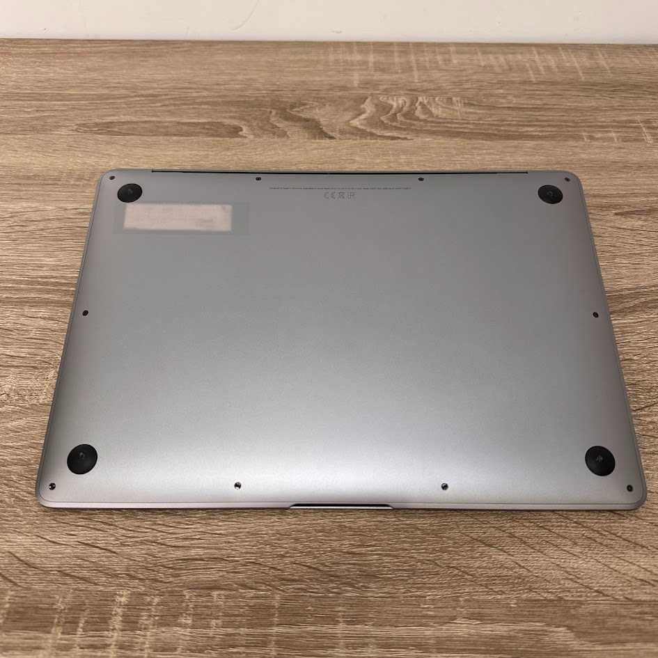 Apple Macbook Air 2020 M1 / 16Gb / SSD 256Gb - (код: M0613)