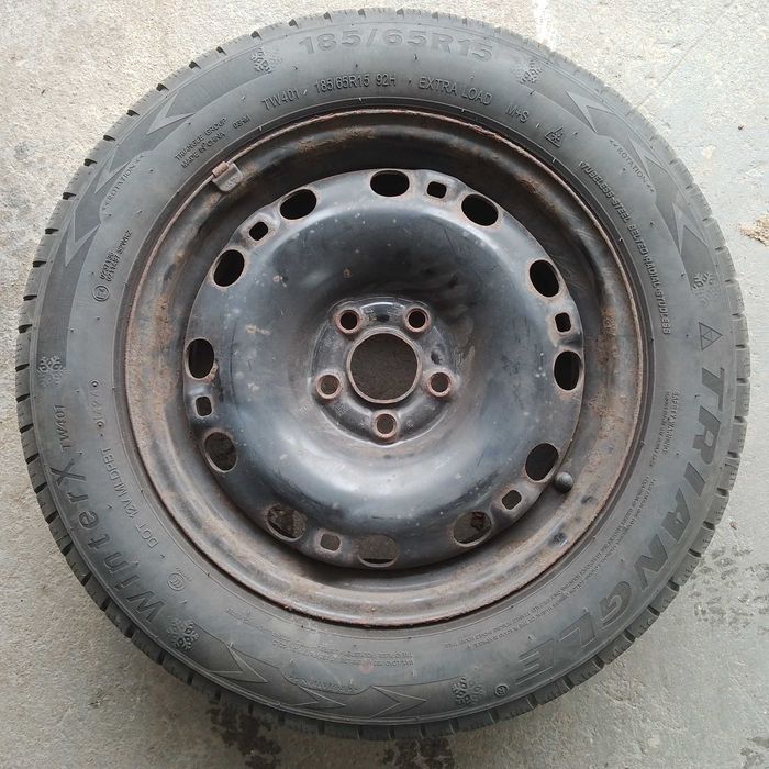 opony 185/65/R15 zimowe plus felgi