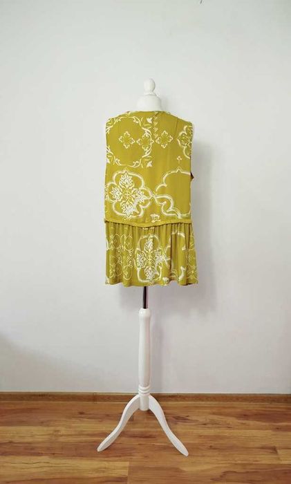 Next limonkowa bluzka z frędzelkami falbanka