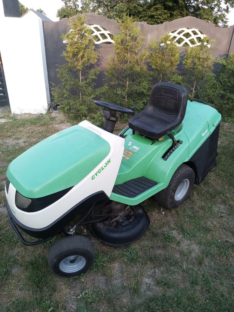 Traktorek Viking MT 585