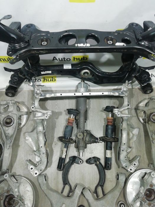 Подрамник Porsche Macan кулак рычаг в наличии в Киеве