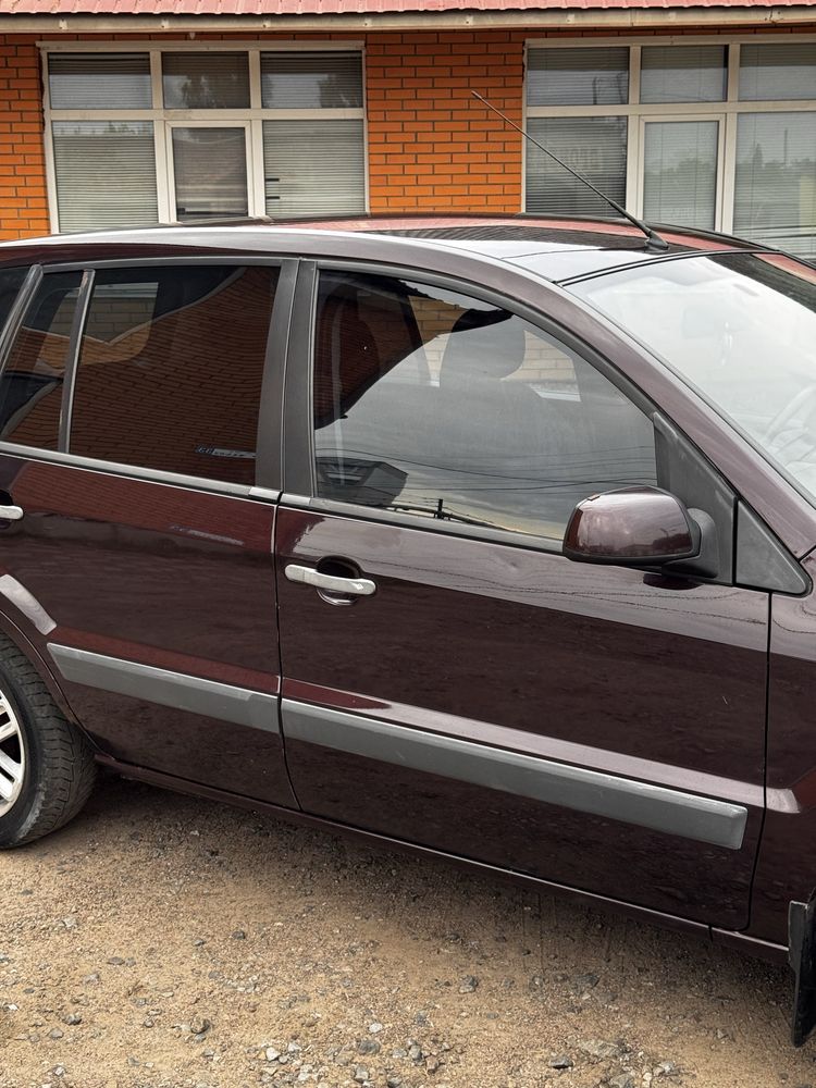 Продам Ford Fusion 1.4 2008 рік Автомат