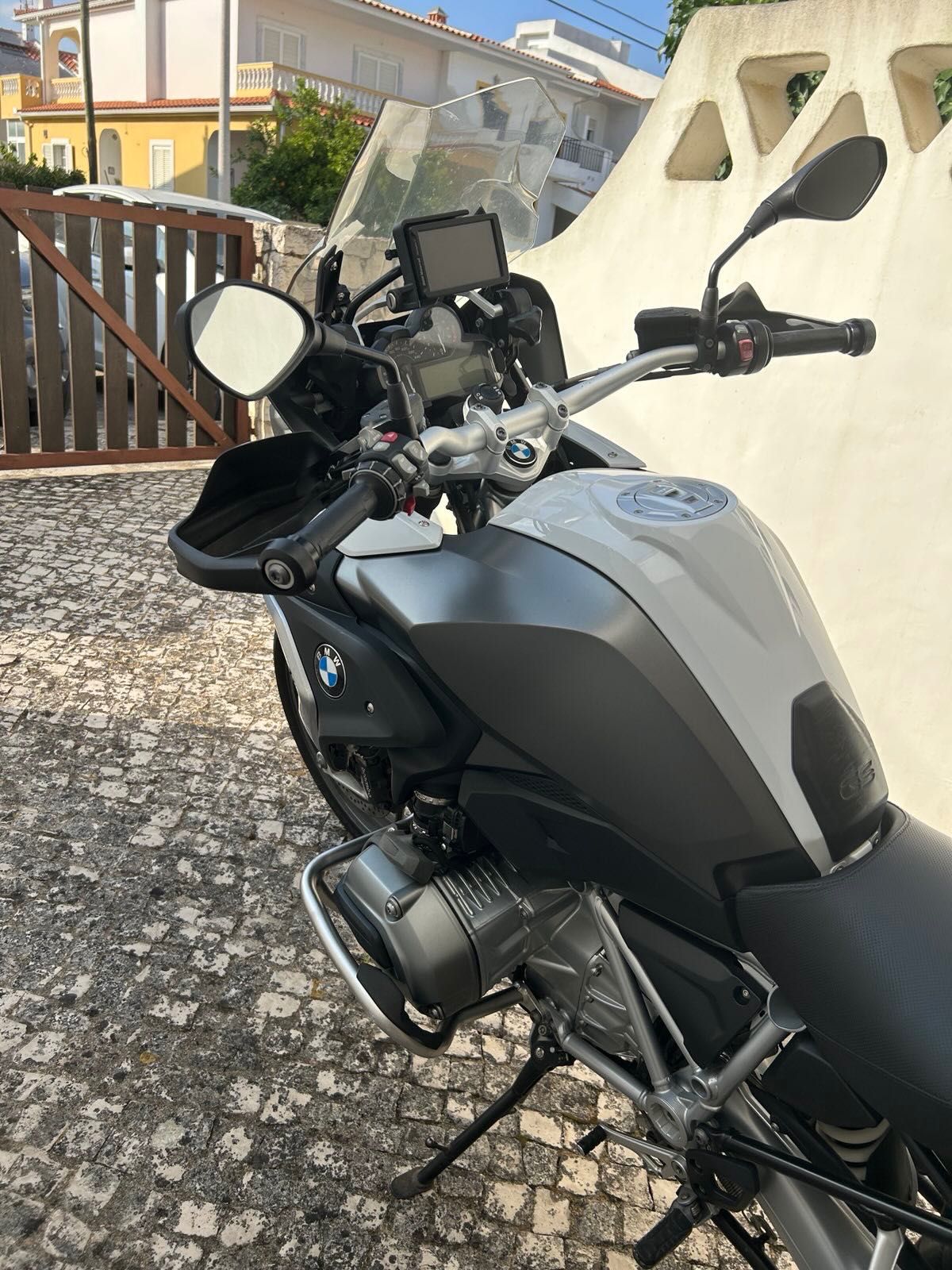 BMW R1200 GS (2017)  • 1º Dono • 19.200 km • Full Extras