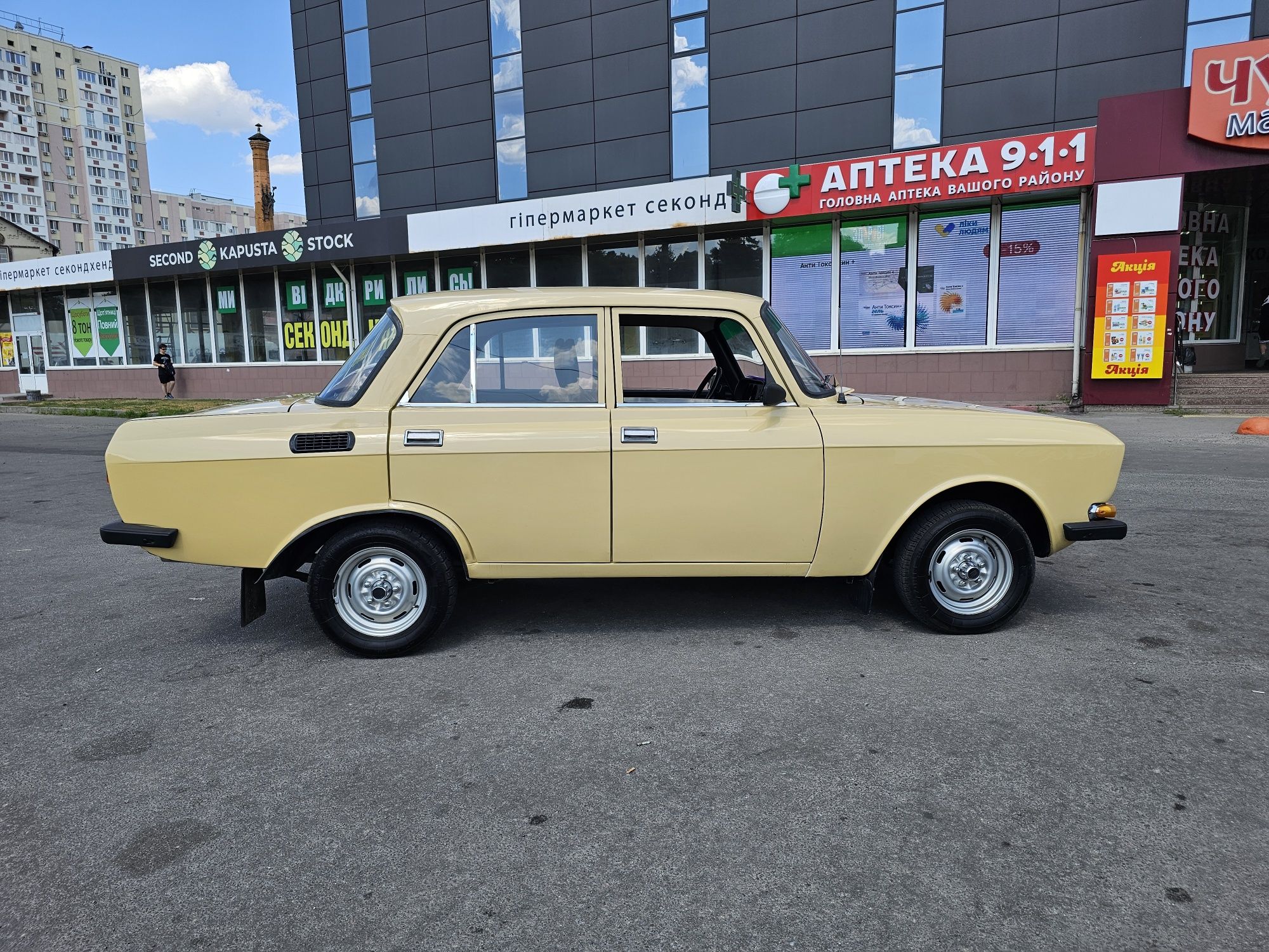 Продам москвич АЗЛК 2140