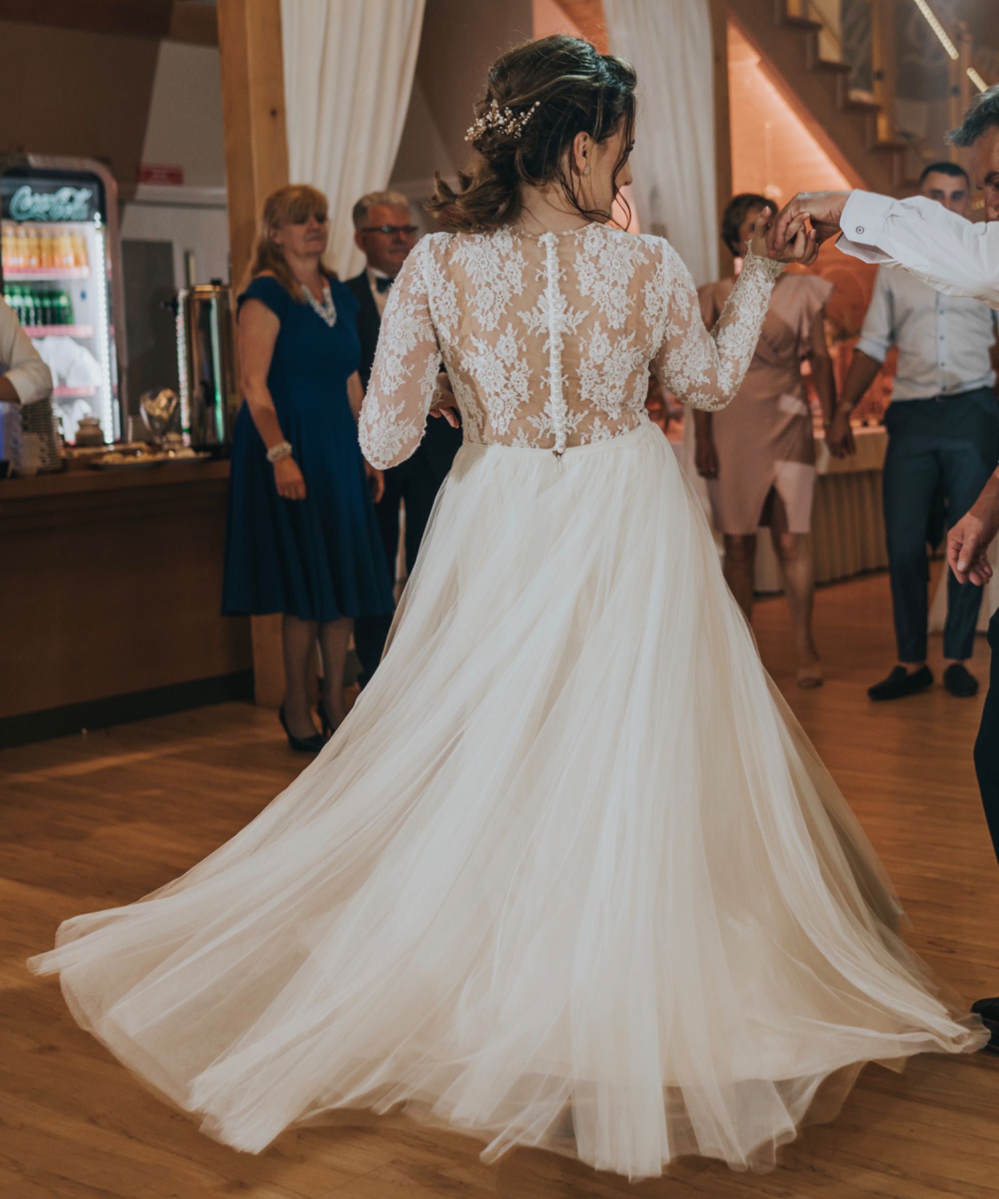 Zwiewna suknia ślubna Sylwia Kopczyńska