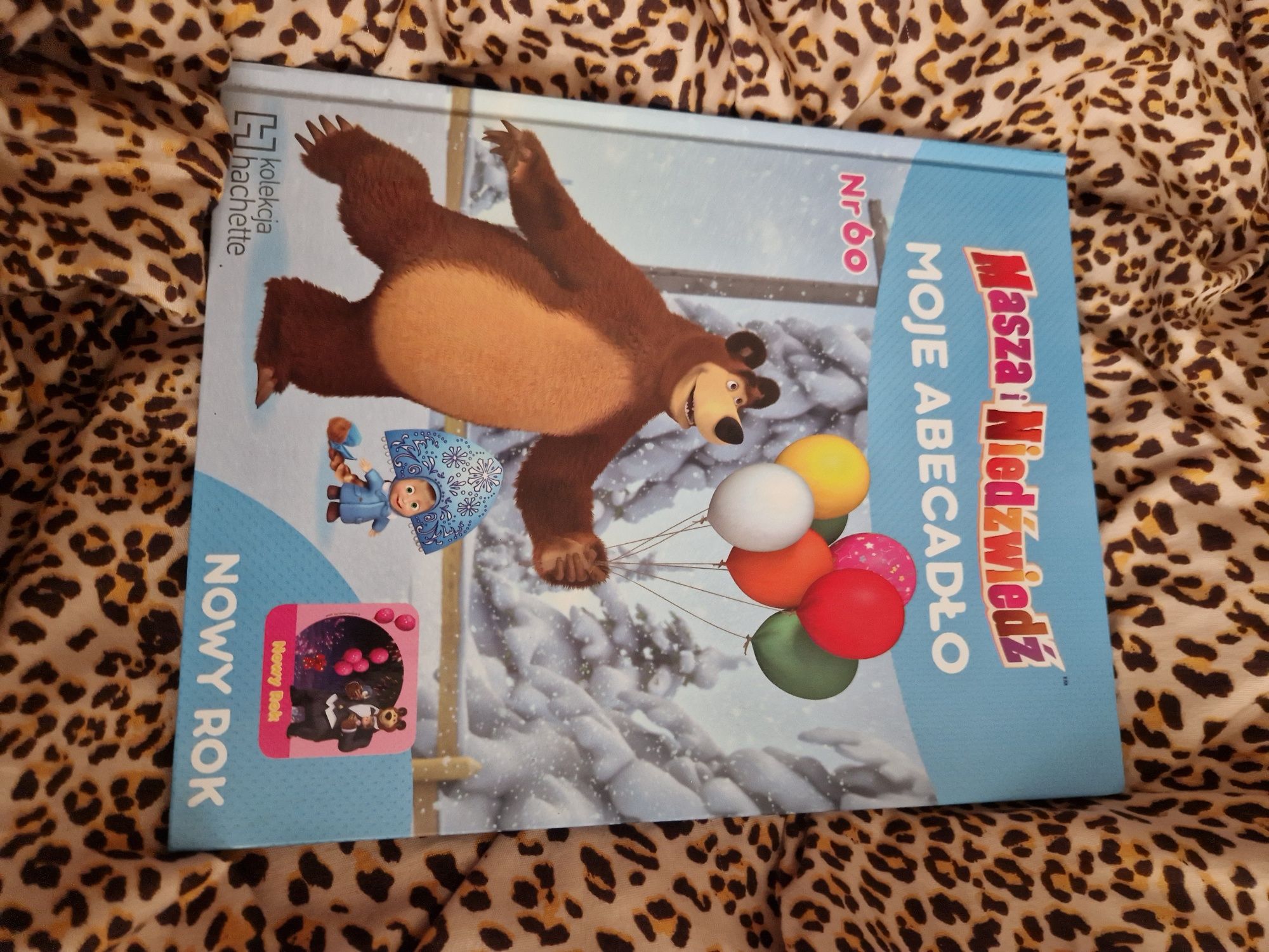 Masza I niedźwiedź moje abecadło nr 60 Nowy rok książka