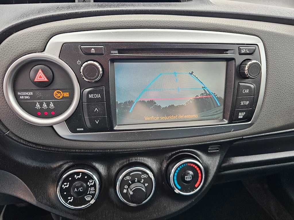 Toyota Yaris 1.0Vvti 120.000Km 70Cv 03/2012