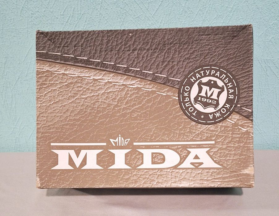 Ботинки черевики MIDA 38 розмр / шкіра / Стан Нових