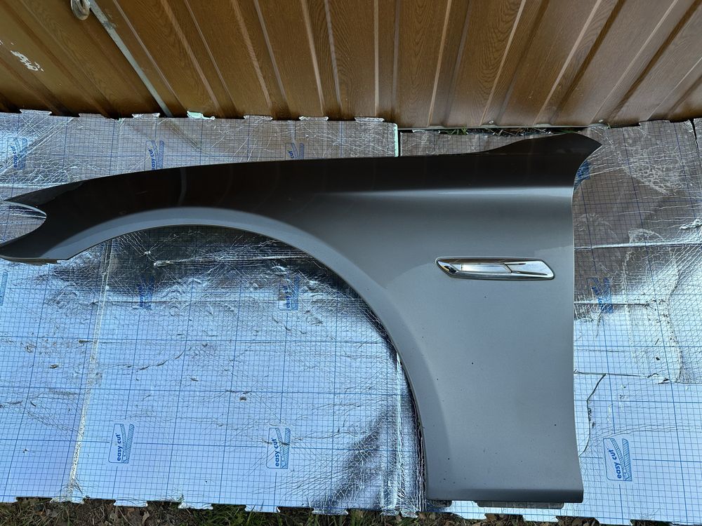 Bmw f10 f11 błotnik lewy przód A52
