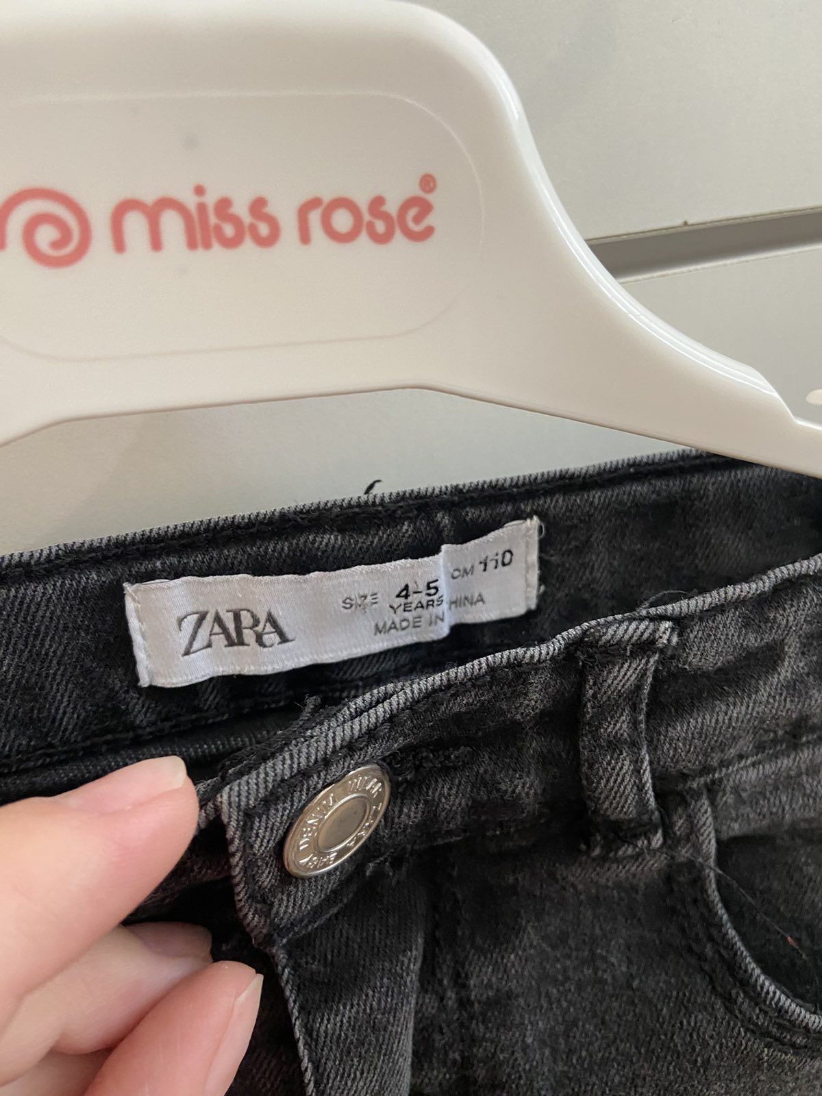 Джинси ZARA. Джинси на дівчинку ZARA