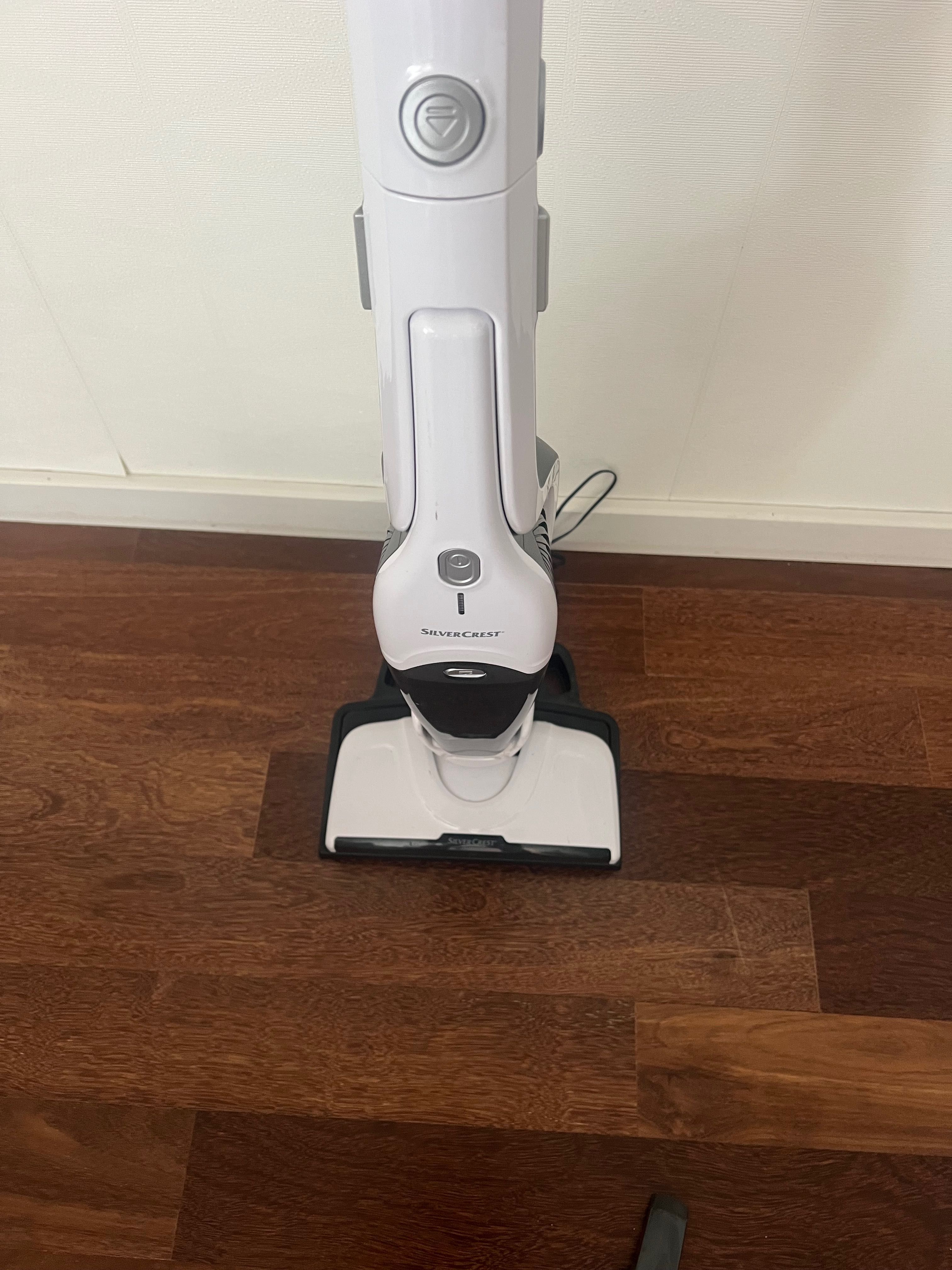 Aspirador de pó 2 em 1 praticamente novo