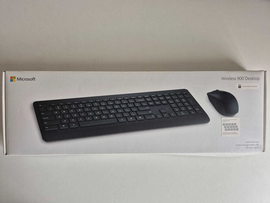 Microsoft 900 Keyboard + Mouse (Wireless - Numeric Keypad)64283906097794122