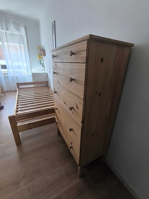 Cómoda c/5 gavetas, pinho, 80X123 cm RAST - IKEA