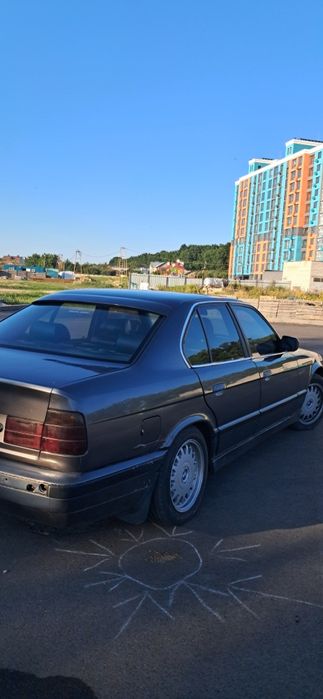 Продам BMW E34 1988 года