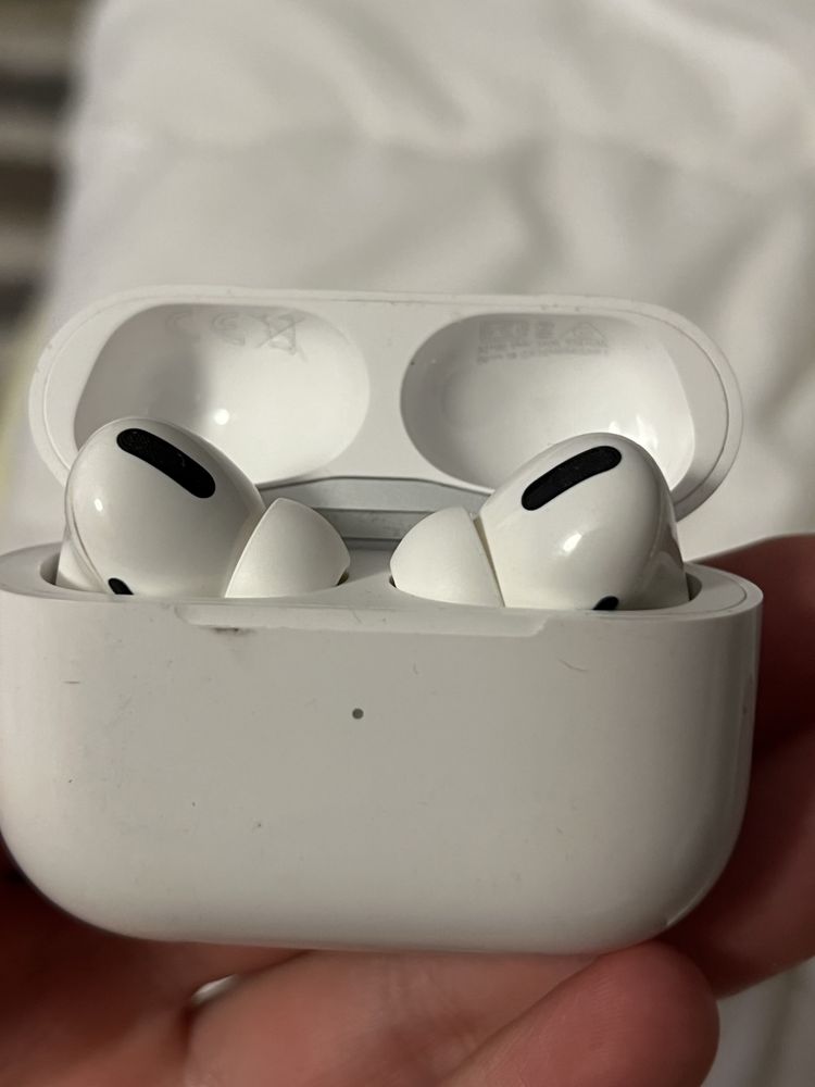 Air pods pro (под ремонт)