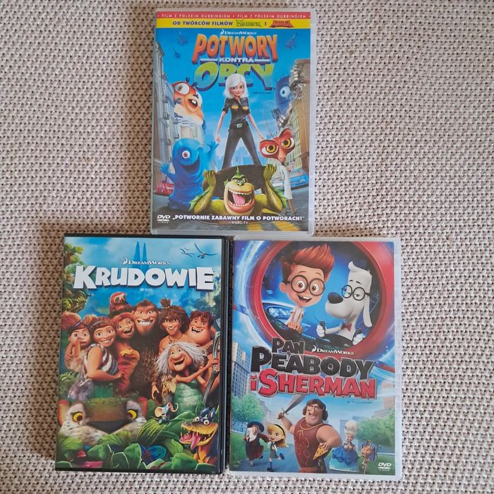 Bajki disney, dreamworks, komplet Angry birds i komplet smerfów na DVD