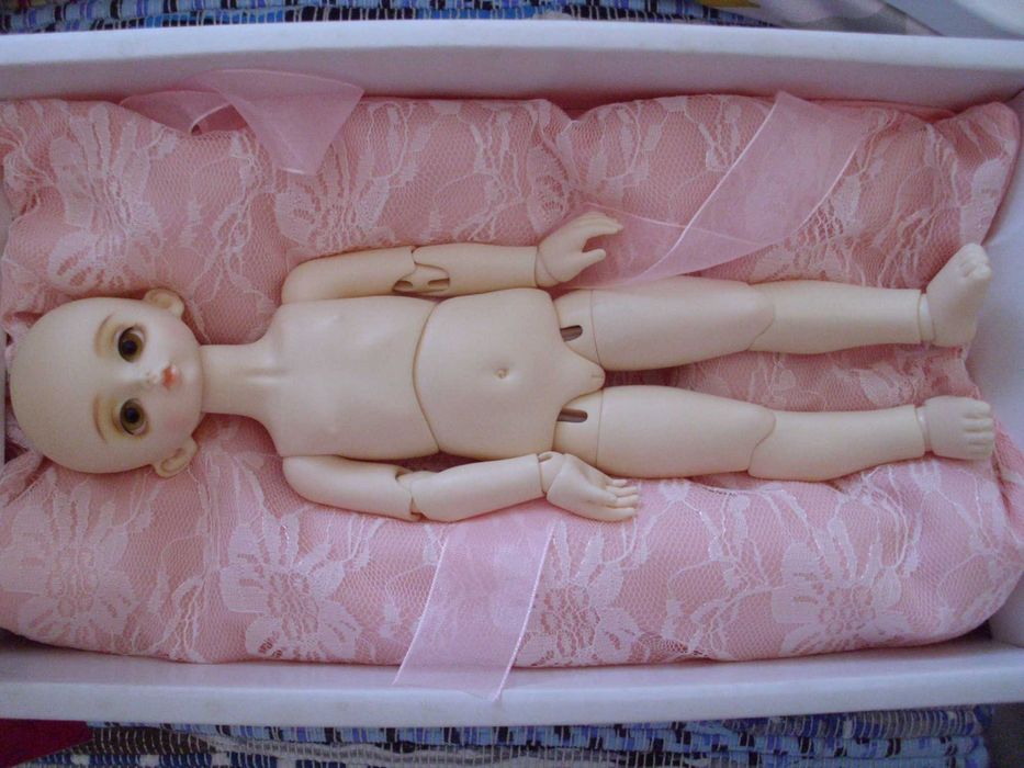 Sprzedam lalkę BJD oryginał