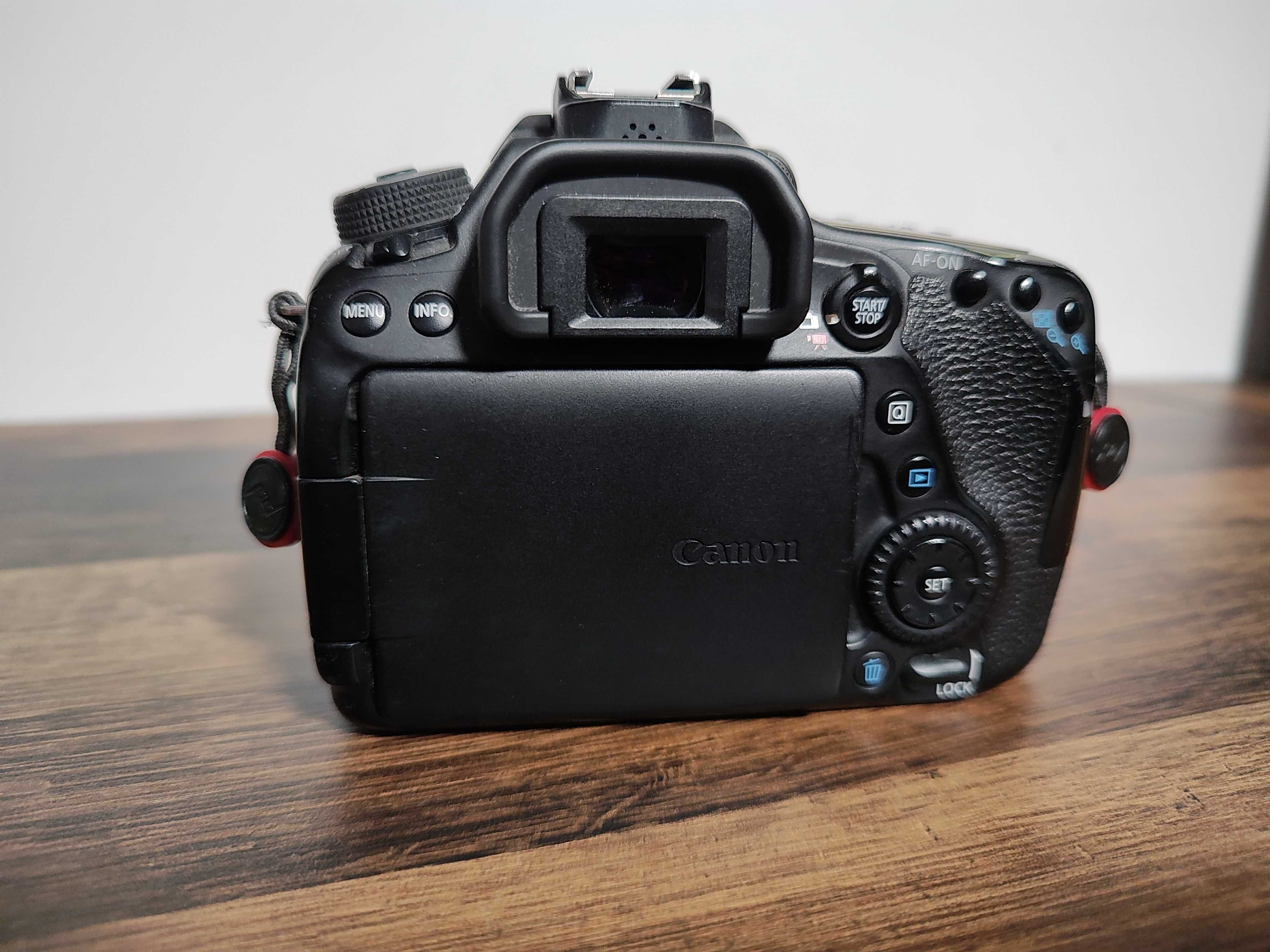 Lustrzanka Canon 80D Sprawna 100%