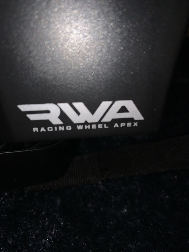 Kierownica HORI Rwa Racing Wheel Apex PS4