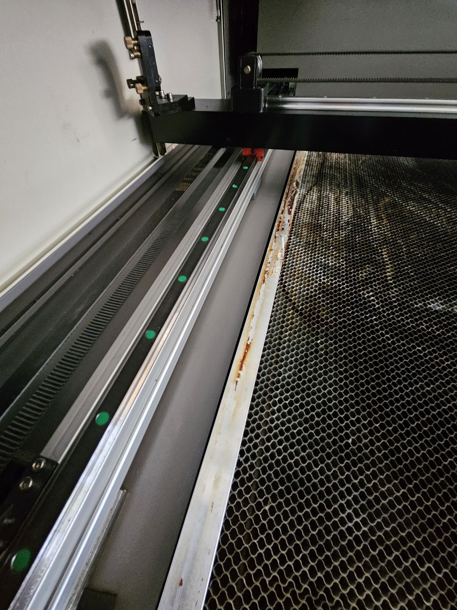 Sprzedam ploter laserowy cnc CO2 o mocy 60W