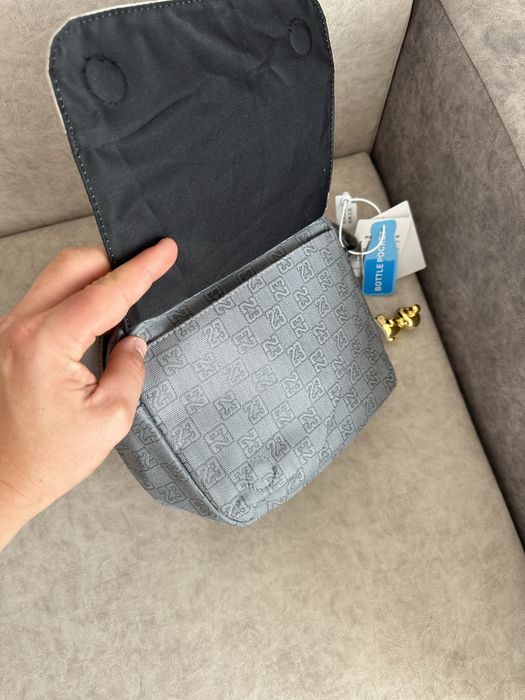 Сумка Air Jordan Monogram Crossbody | Nike, найк, джордан месенджер