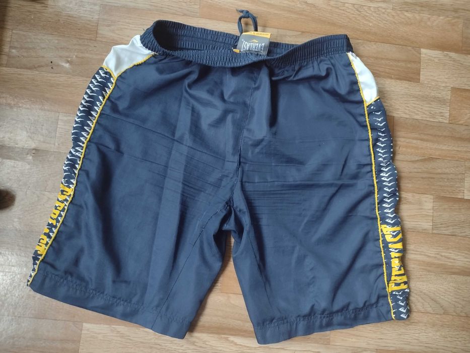 Spodenki krótkie Fc barcelona i Everlast